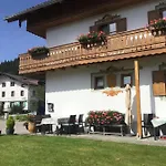 Gaestehaus Alfred Klais * Krün
